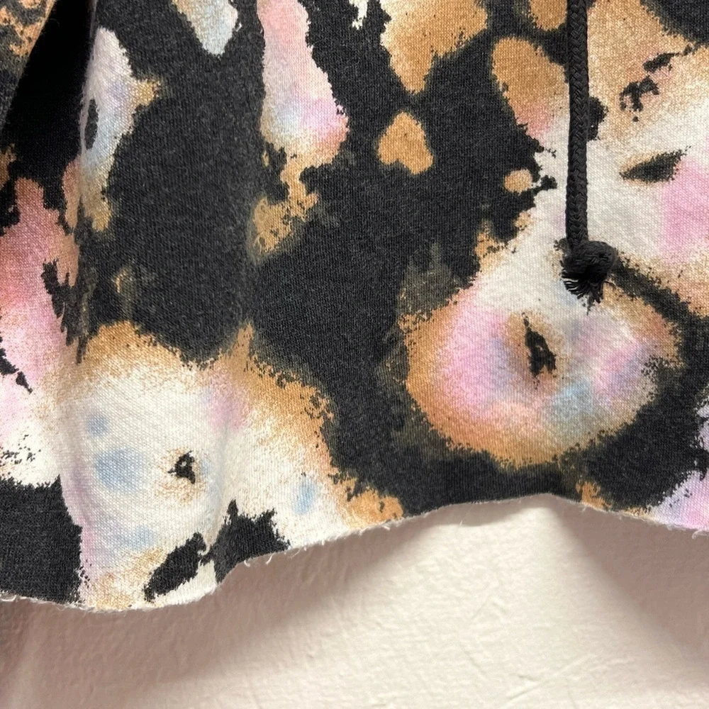 𝅺WILD Fable Women's Hoodie Cropped Hoodie - Black Multi Tie Dye - Picture 10 of 12